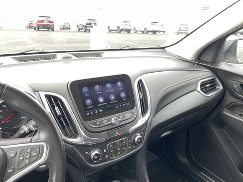 Used 2020 Chevrolet Equinox Premier image 15