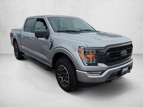 Used 2021 Ford F150 XLT w/ Equipment Group 302A High image 3