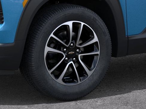 New 2026 Chevrolet TrailBlazer LT w/ Convenience Package AWD/4WD image 9