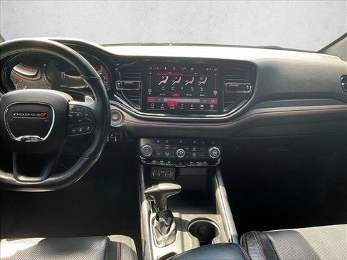 Used 2024 Dodge Durango GT RWD image 8