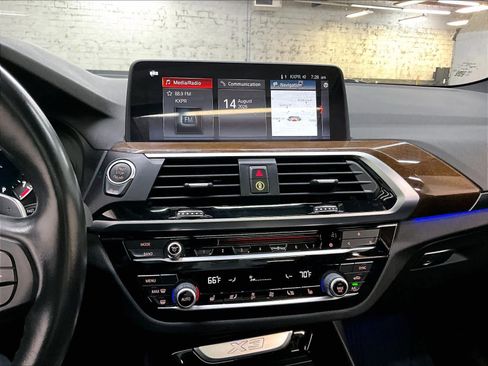 Used 2018 BMW X3 xDrive30i AWD/4WD image 34