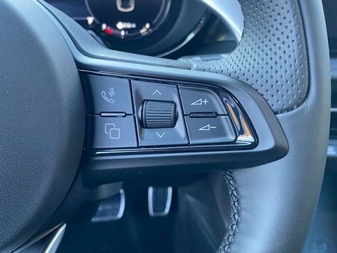 New 2024 Alfa Romeo Tonale Ti AWD/4WD image 23