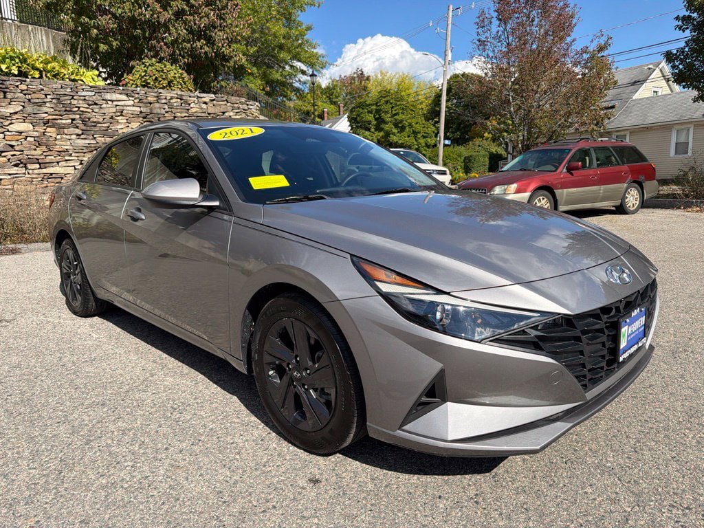 Used 2021 Hyundai Elantra SEL FWD image 8