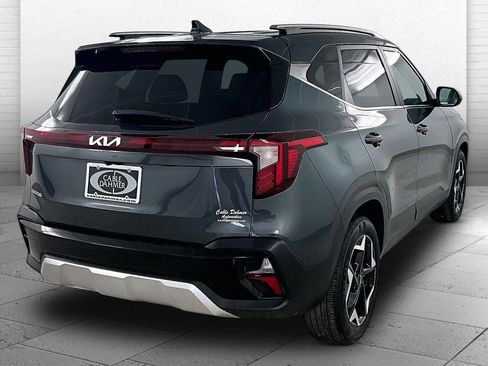 Used 2024 Kia Seltos EX image 5
