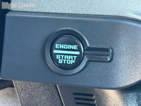 Used 2025 Ford Bronco Big Bend w/ Black Diamond Package image 26