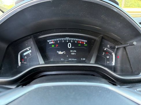 Used 2022 Honda CR-V Touring image 9