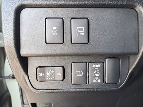 Certified 2023 Toyota Tacoma TRD Sport image 27