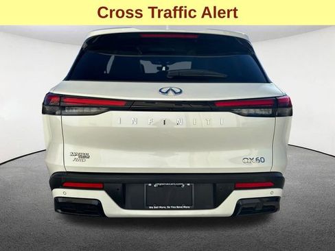 Used 2024 INFINITI QX60 Luxe image 12