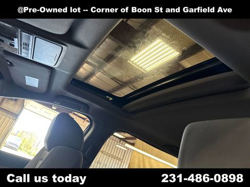 Used 2021 Honda CR-V EX image 12
