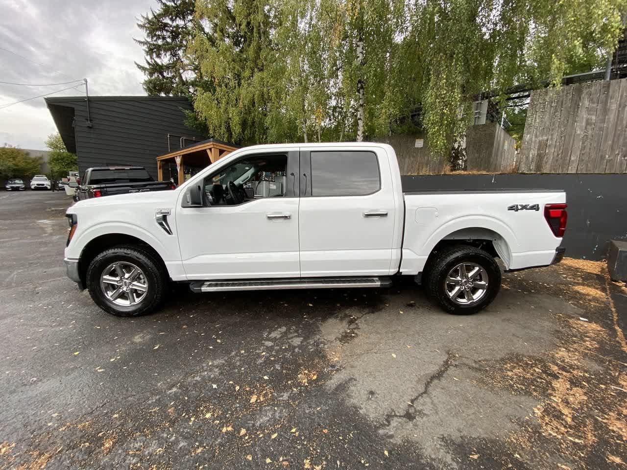 Used 2025 Ford F150 XLT w/ Equipment Group 301A Standard AWD/4WD image 3