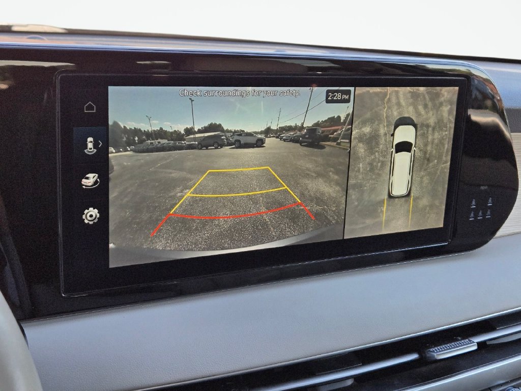 Used 2024 Hyundai Palisade Limited FWD image 29