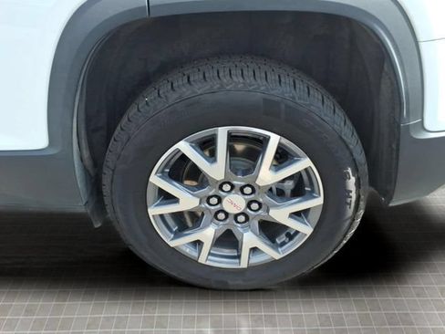 Used 2023 GMC Acadia SLT AWD/4WD image 14