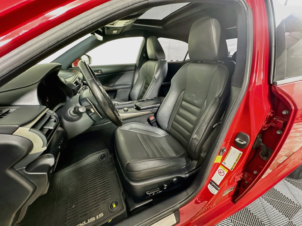 Used 2018 Lexus IS 300 F Sport w/ F Sport Package RWD image 24