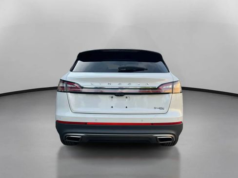 Used 2022 Lincoln Nautilus Reserve w/ Cargo Utility Package AWD/4WD image 11