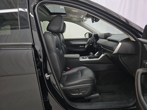Used 2024 MAZDA CX-90 3.3 Turbo w/ Preferred Plus AWD/4WD image 9