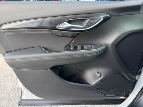 Used 2023 Buick Envision Essence AWD/4WD image 23