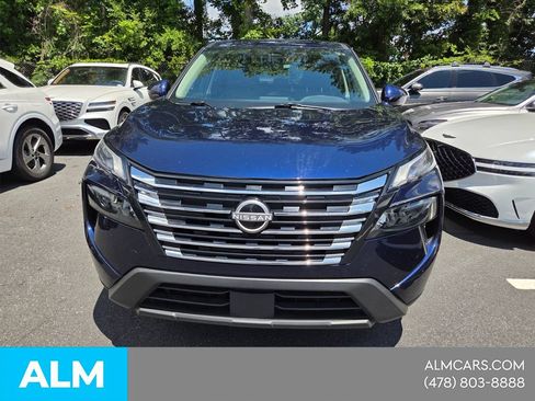 Used 2025 Nissan Rogue SV FWD image 17