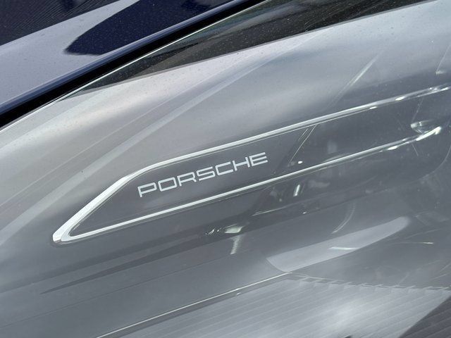 Certified 2026 Porsche Macan AWD/4WD image 27