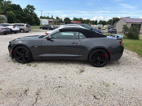 Used 2016 Chevrolet Camaro LT RWD image 6