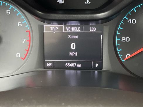 Used 2015 Chevrolet Colorado Z71 AWD/4WD image 16
