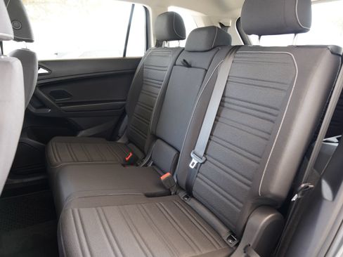 Certified 2024 Volkswagen Tiguan S FWD image 29