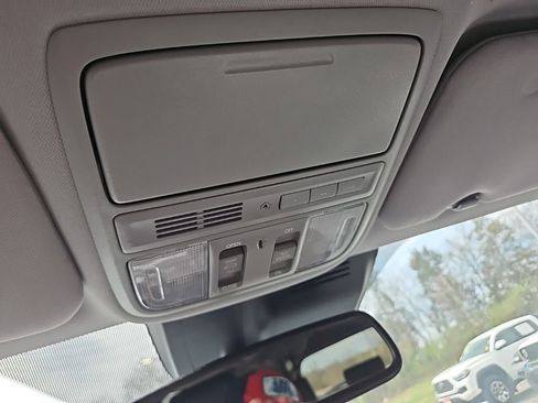 Used 2020 Honda CR-V EX-L image 20