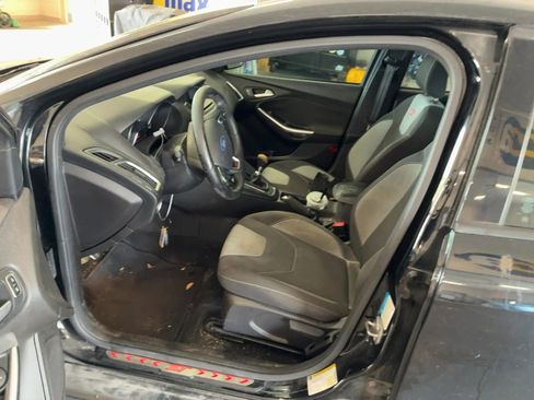 Used 2016 Ford Focus ST image 4