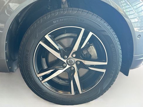 Used 2019 Volvo XC60 T6 Inscription w/ Protection Package Premier AWD/4WD image 11