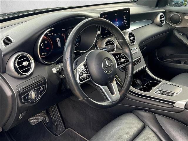 Used 2022 Mercedes-Benz GLC 300 4MATIC image 13