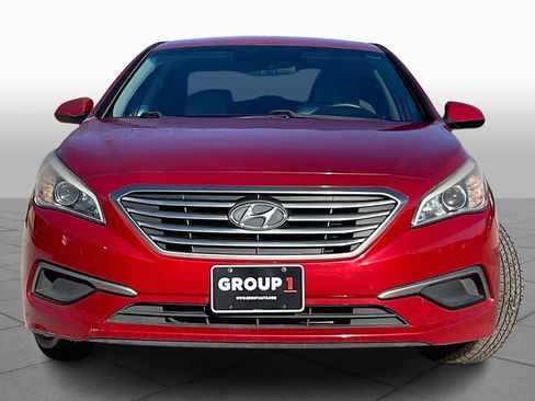 Used 2017 Hyundai Sonata SE image 4