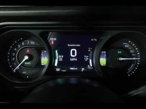 Used 2024 Jeep Wrangler Unlimited AWD/4WD image 21