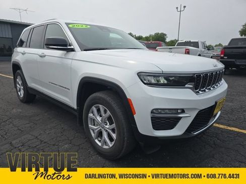 Used 2022 Jeep Grand Cherokee Limited w/ Trailer Tow Prep Group (B) AWD/4WD image 1