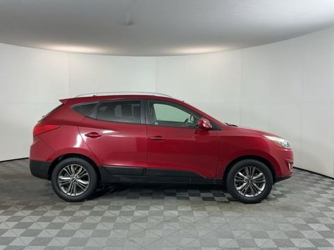 Used 2015 Hyundai Tucson SE image 4