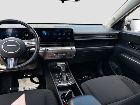 Certified 2025 Hyundai Kona SEL image 22