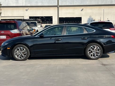 Used 2021 Hyundai Sonata SEL w/ Convenience Package image 6