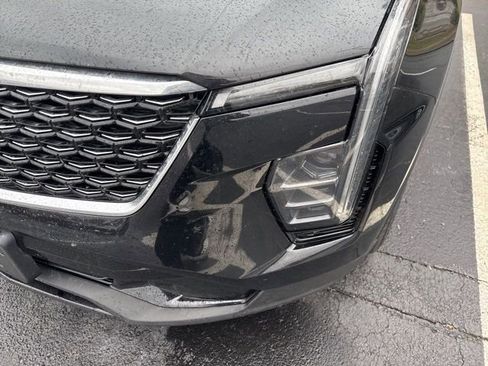 Used 2025 Cadillac XT4 Premium Luxury image 30