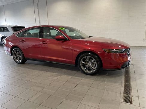 Used 2023 Honda Accord EX image 6