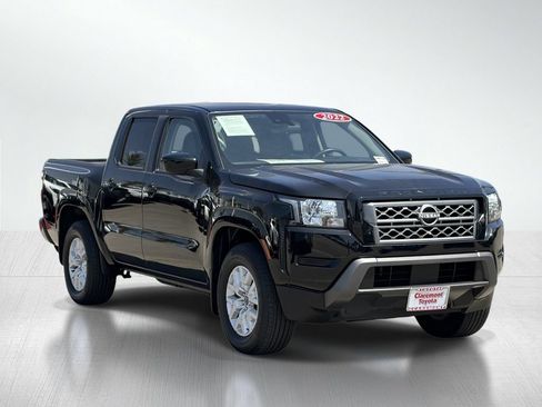 Used 2022 Nissan Frontier 2WD Crew Cab image 12