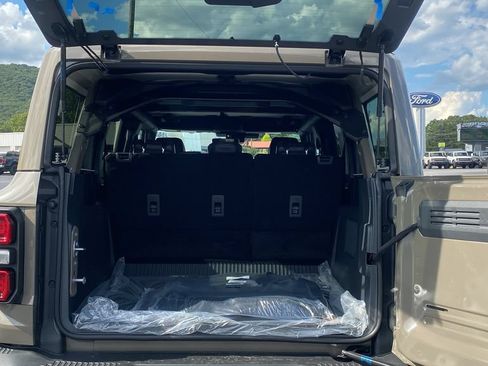 New 2026 Ford Bronco Raptor AWD/4WD image 18