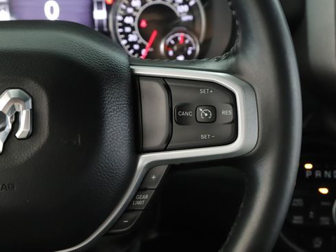 Used 2023 RAM 1500 Big Horn AWD/4WD image 8