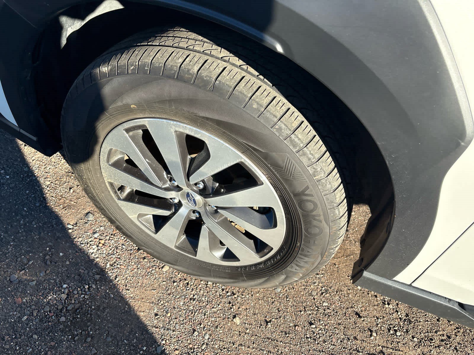 Used 2024 Subaru Outback Premium AWD/4WD image 17
