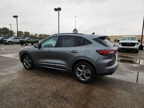 Certified 2024 Ford Escape ST-Line FWD image 4