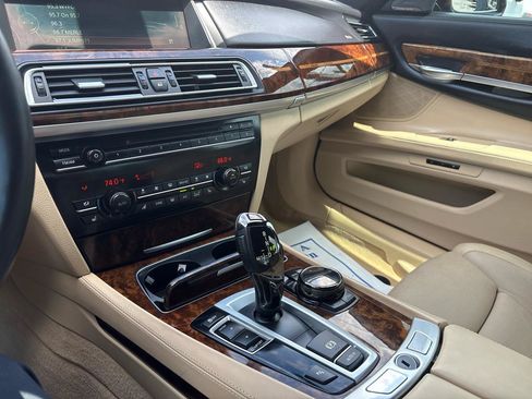 Used 2014 BMW ALPINA B7 RWD image 6