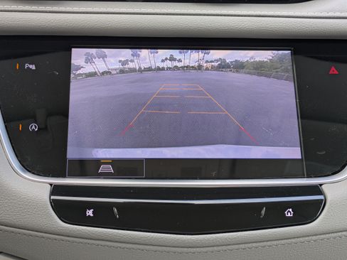 Certified 2024 Cadillac XT5 Premium Luxury FWD image 29