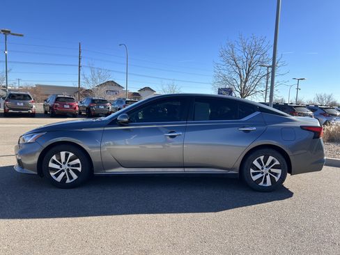 Used 2020 Nissan Altima 2.5 S image 11