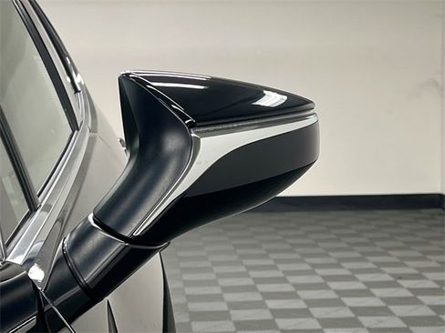 Certified 2025 Lexus UX 300h FWD image 22