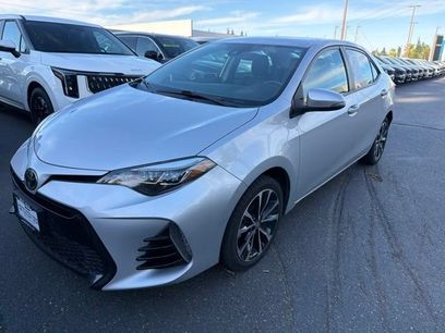 Used 2017 Toyota Corolla SE w/ SE Premium Package