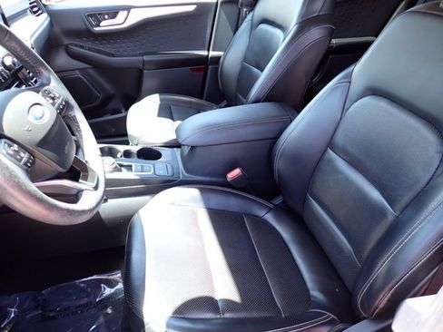Used 2020 Ford Escape SEL AWD/4WD image 11
