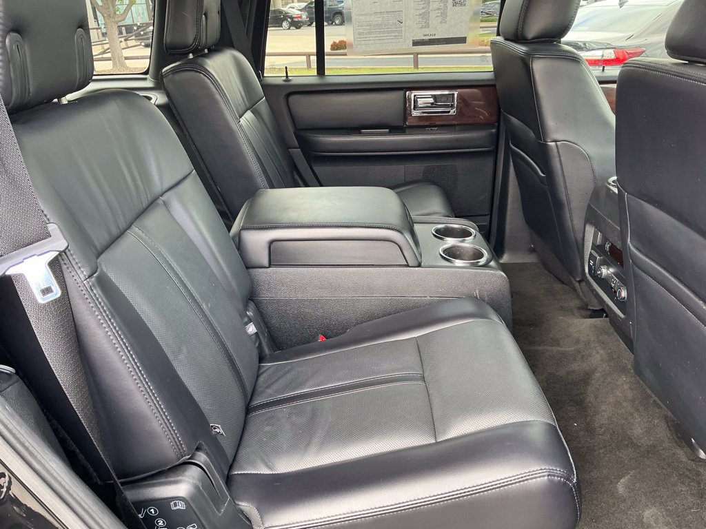 Used 2017 Lincoln Navigator Select AWD/4WD image 23