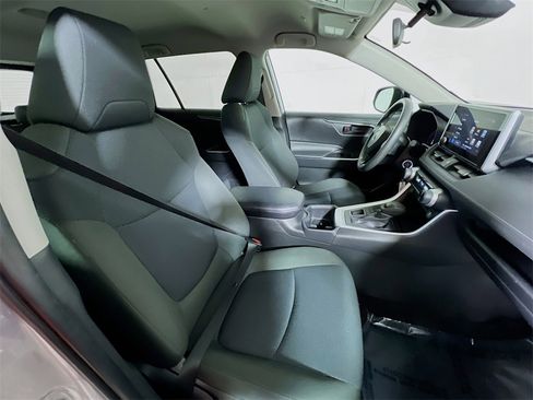 Certified 2024 Toyota RAV4 LE image 23